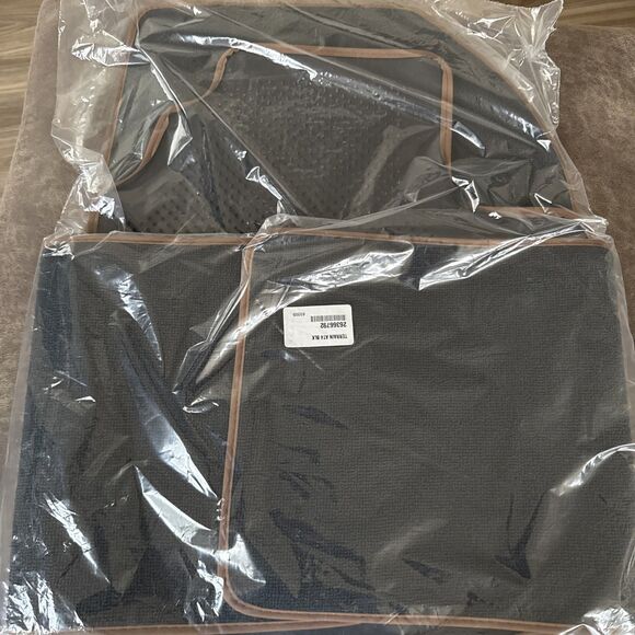 GMC AT4 Floor Mats Black With Brown Trim New In Bag Front And Back - Picture 1 of 3